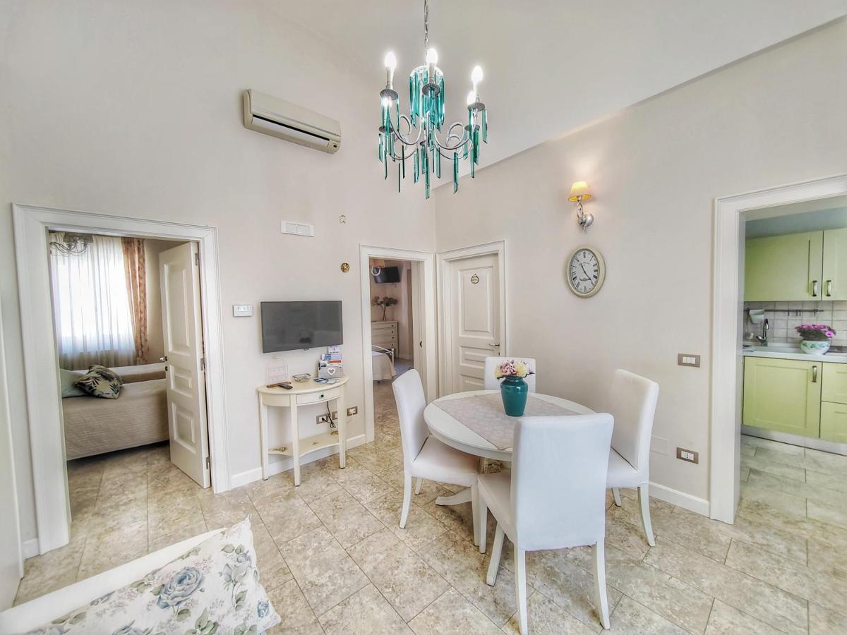 Palazzina Cavour Villa Monopoli Luaran gambar