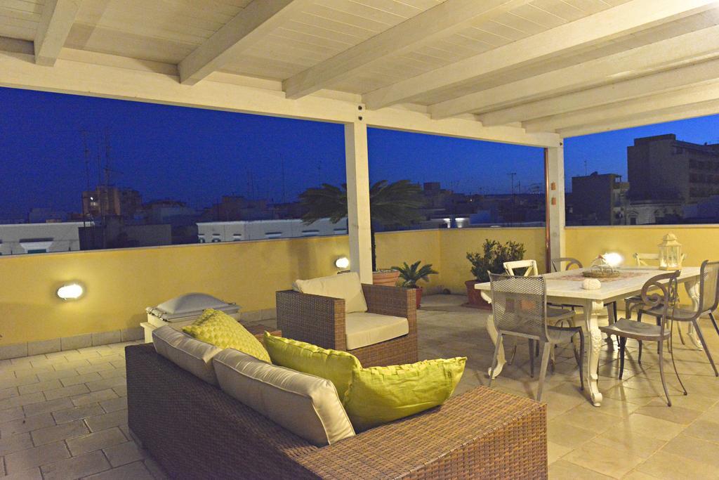 Palazzina Cavour Villa Monopoli Bilik gambar